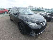 NISSAN XTRAIL WITH SUNROOF BLACK COLOUR 2016 MODEL
