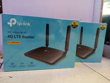 300MBPS WIRELESS 4G LTE ROUTER WITH MICRO SIM CARD SLOT