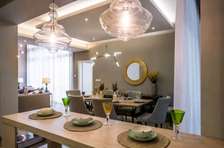 4 Bed Apartment with En Suite in Riverside