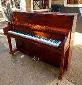 Yamaha P22 walnut Acoustic Piano