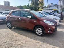 Toyota vitz Hybrid 2019 deposit 650K