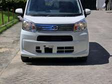 Daihatsun move pearl