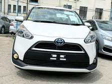 Toyota sienta on sale