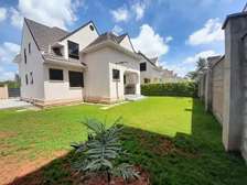 5 bedrooms plus dsq for sale