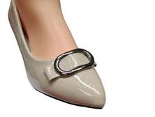 Brand new low heel