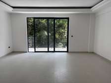 2 Bed Apartment with En Suite in Brookside