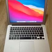 Apple MacBook Air 2017  Intel Core i5