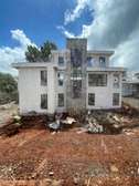 5 Bed Villa with En Suite in Kyuna