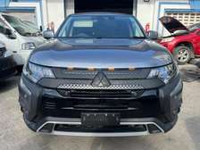 Mitsubishi Outlander Sunroof 2019