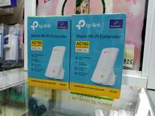 TP-LINK AC750 Wi-Fi Range Extender RE220