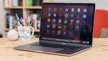Macbook Pro A1707 2017 intel i7 1700 hq 16/500GB Touch bar