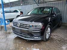 Volkswagen golf TIGUAN 1400CC