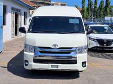 Toyota Hiace 16seater