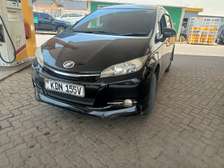 7 Seater Toyota Wish For Hire