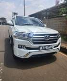 LANDCRUISER V8 ZX 2008 facelift 2016