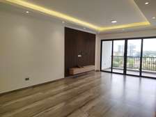 2 Bed Apartment with En Suite in Brookside