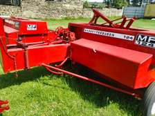 Massey Ferguson 124 baller