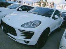 PORSHE MACAN 2015MODEL.