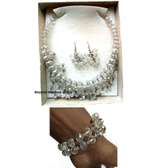 Womens White crystal Fashion Jewelry set