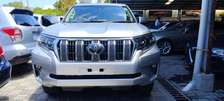 Toyota Land cruiser Prado TZ-G Silver 2017