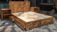 5by6 pallet bed/queen size bed/pallet bed