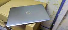 Hp 1040g3 core i5 8GB/256SSD (touch)