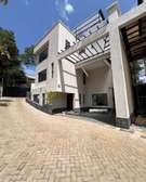 5 Bed Townhouse with En Suite at Manyani East