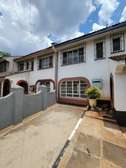 5 Bed House with En Suite at Ole Dume