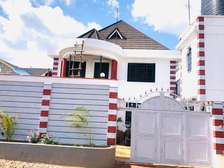 6 Bedroom  house with 2 servant quarters for sale