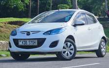 Mazda demio 2013 KDB