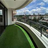 4 Bed Apartment with En Suite in Riverside