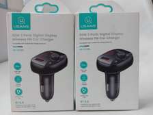 USAMS 50W 2A+C 3PORTS DIGITAL DISPLAY WIRELES FM CAR CHARGER