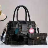 Classy fashionable handbags 2 in 1