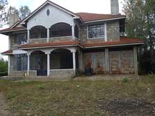 6 bedroom house on 1/2 acre- Rongai