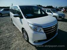 TOYOTA NOAH (MKOPO/HIRE PURCHASE ACCEPTED)