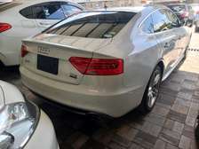 AUDI A5 NEWPORT 2016