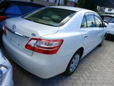 Toyota premio ,F grade pearl