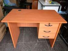 1m Office Desk – Compact, Functional & Durable