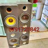 12/1000Watts Bass speakers with double magnet and cabinet