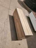 6 fts Laminating Mo..dern Executive TV stand