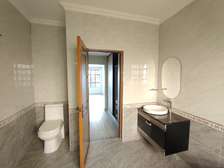 4 Bed Villa with En Suite in Thika Road