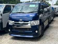 TOYOTA HIACE(WE ACCEPT HIRE PURCHASE)