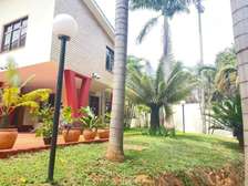 3 Bed Townhouse with En Suite in Spring Valley