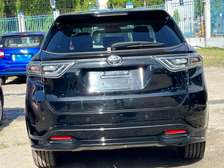 TOYOTA HARRIER (WE ACCEPT HIRE PURCHASE)