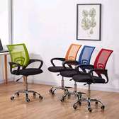 Adjustable swivel office chair E2