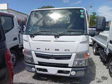 MITSUBISHI FUSO CANTER WITH FRONT LEAF SPRINGS
