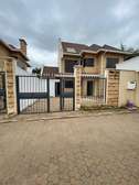 4 Bed Townhouse with En Suite in Kamakis