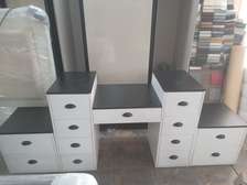 Quality Beautiful Wooden Dresser