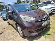 Toyota Ractis 1500cc