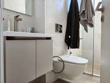 3 Bed Apartment with En Suite in Riverside